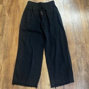 Black linen pull on Wide-Leg Pants with frayed hemline size small